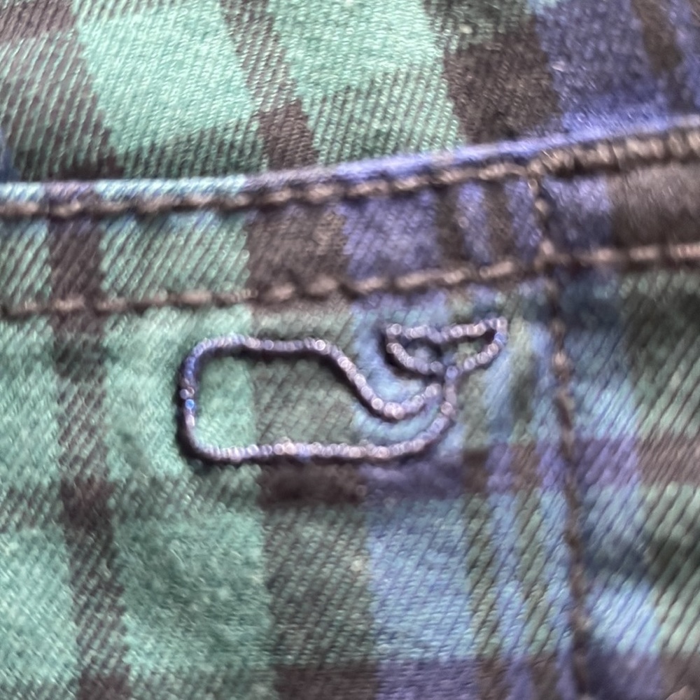 Vineyard Vines Plaid jeans size 2 rise 8.5 has stretch worn twice no flaws